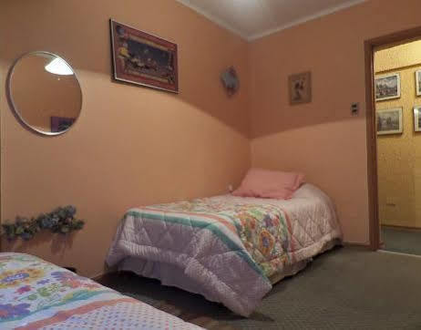 Marilu 'S Bed And Breakfast Hostel Santiago Exterior photo